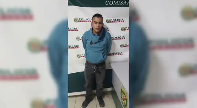 Roba en buses de transporte público. Roba en buses de transporte público.