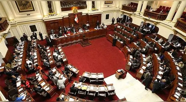 Comisión de Trabajo aprobó dictamen para prohibir despidos durante el estado de emergencia.