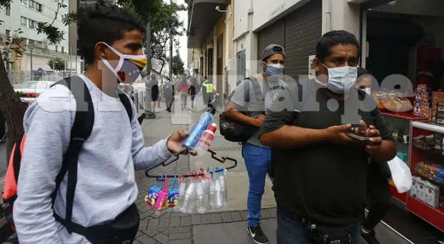 Comercio ambulatorio en Centro de Lima durante cuarentena | Foto: Félix Contreras