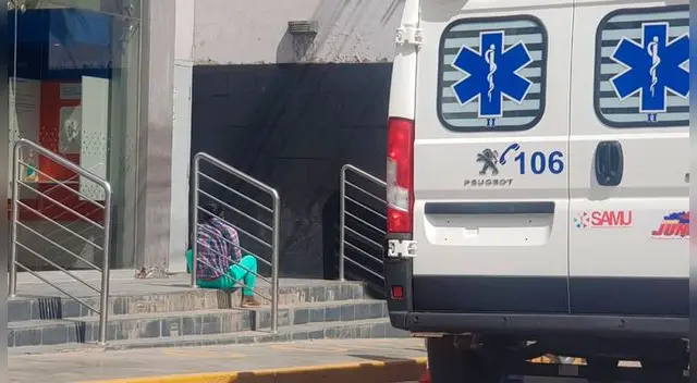 Anciano fallece en el interior de un banco Anciano fallece en el interior de un banco