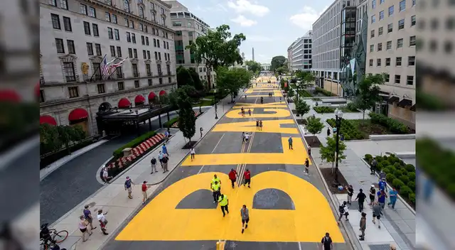 La alcaldesa de Washington DC rebautizó la calle como respuesta a la represión policial.