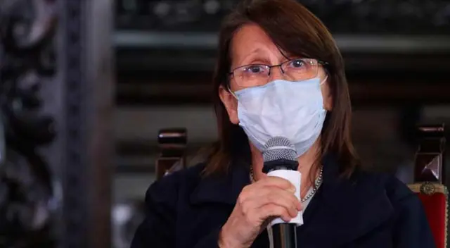 Mazzetti también incluyó en esta lista a las clínicas.