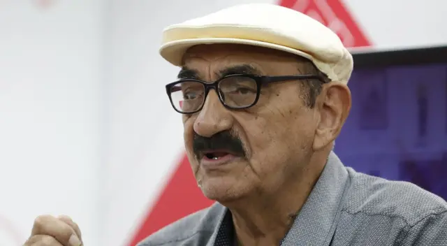 El congresista dice que su salud estáestable. El congresista dice que su salud estáestable.