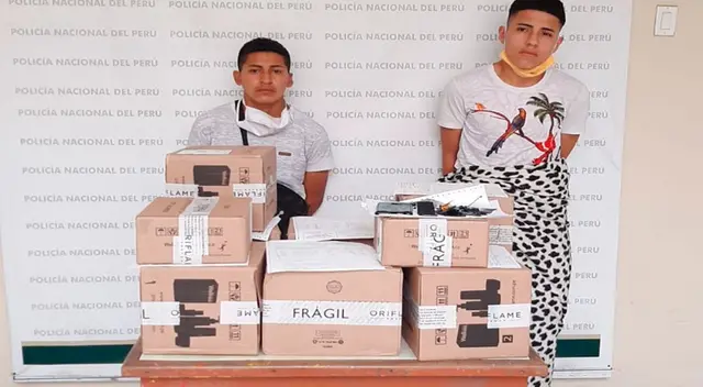 Los detenidos con parte de la mercadería robada