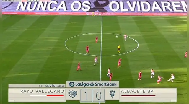 Rayo Vallecano gana 1-0 con golazo de Luis Advíncula.