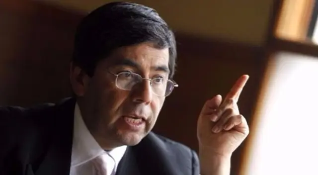 Delgado se mostró bastante indignado con las clínicas particulares.