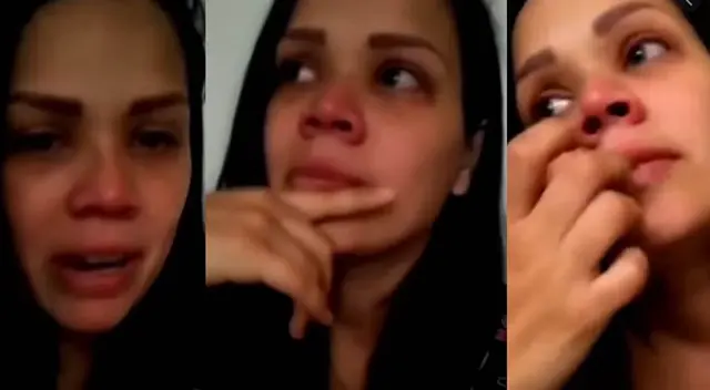 Andrea San Martín pasó un bochornoso episodio al ser criticada por su mamá. Andrea San Martín pasó un bochornoso episodio al ser criticada por su mamá.