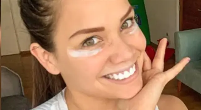 Andrea San Martín pasó un bochornoso episodio al ser criticada por su mamá. Andrea San Martín pasó un bochornoso episodio al ser criticada por su mamá.