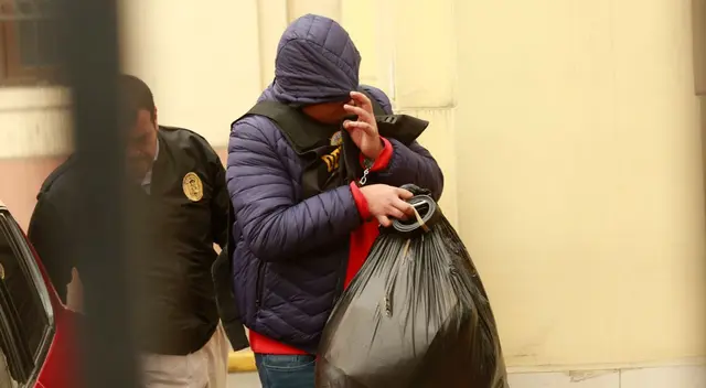 La golpeó e intentó ahorcarla para ultrajarla. Ahora pagará por eso. Su hijastra de 12 años se defendió y logró huir de vivienda. La golpeó e intentó ahorcarla para ultrajarla. Ahora pagará por eso. Su hijastra de 12 años se defendió y logró huir de vivienda.