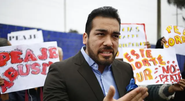 Alcalde de La Molina se quebró al contar que su padre dio positivo al coronavirus.