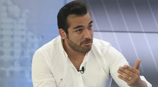 Alcalde de La Molina se quebró al contar que su padre dio positivo al coronavirus.