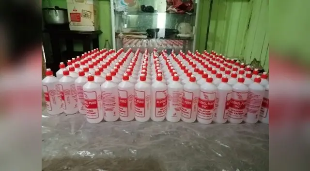 Las botellas de alcohol medicinal no tenian registro sanitario. Las botellas de alcohol medicinal no tenian registro sanitario.