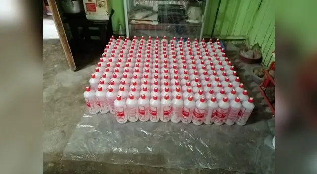 Las botellas de alcohol medicinal no tenian registro sanitario. Las botellas de alcohol medicinal no tenian registro sanitario.