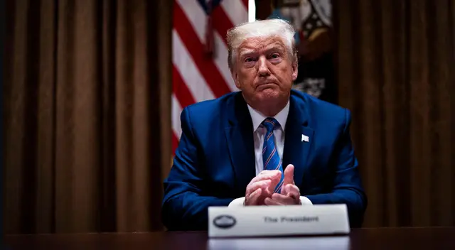 Donald Trump insinuó que no verá más deportes en Estados Unidos si los jugadores no permanecen de pie durante el himno nacional. Donald Trump insinuó que no verá más deportes en Estados Unidos si los jugadores no permanecen de pie durante el himno nacional.