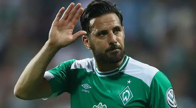 Claudio Pizarro ha dejado una huella importante en el Werder Bremen. Claudio Pizarro ha dejado una huella importante en el Werder Bremen.