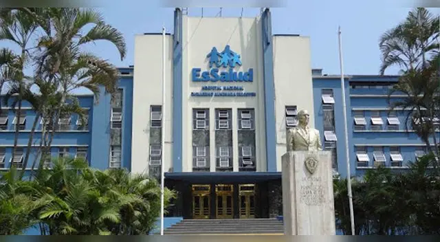 Agentes de la PNP lograron dispersar a los vendedores. Agentes de la PNP lograron dispersar a los vendedores.