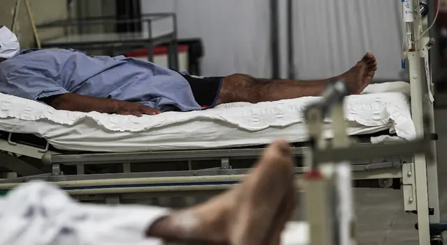 Rinden homenaje a vecino que salía a repartir víveres y murió víctima del coronavirus. Foto referencial.