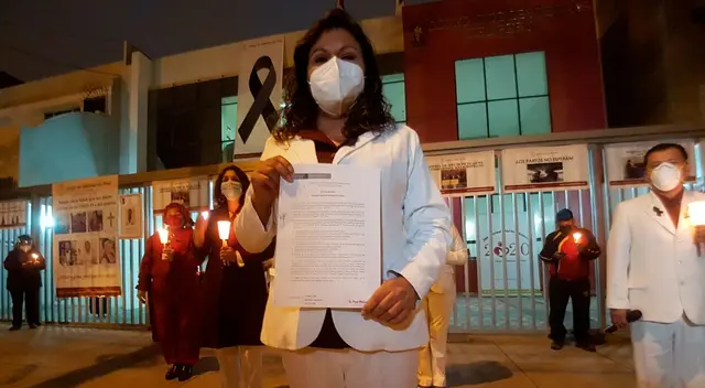 Reclaman que hay cerca de mil profesionales en esta área que son contratados por terceros y que siguen trabajando sin seguro médico ni remuneración desde hace meses. Reclaman que hay cerca de mil profesionales en esta área que son contratados por terceros y que siguen trabajando sin seguro médico ni remuneración desde hace meses.