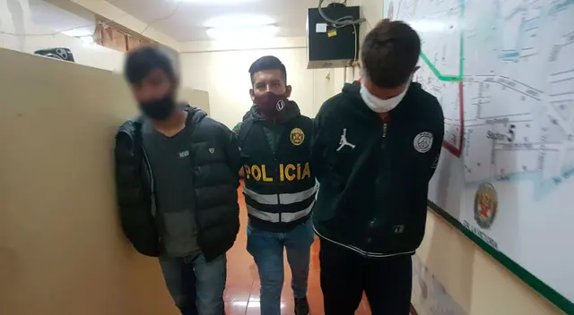 Sujetos fueron trasladados a la comisaría de San Andrés, en el Cercado de Lima.