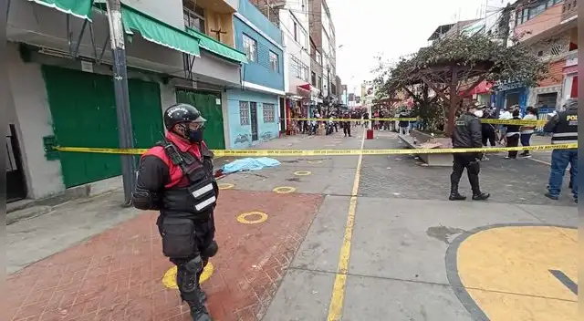 Una de las víctimas fue llevado a emergencias del Hospital Cayetano Heredia.