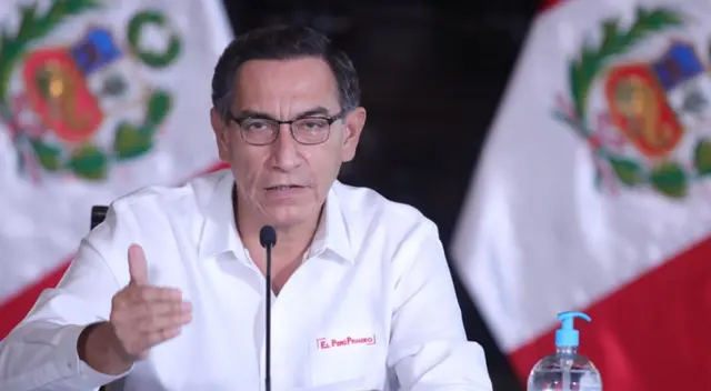 Martín Vizcarra envió afectuoso saludo por el Día del Padre.