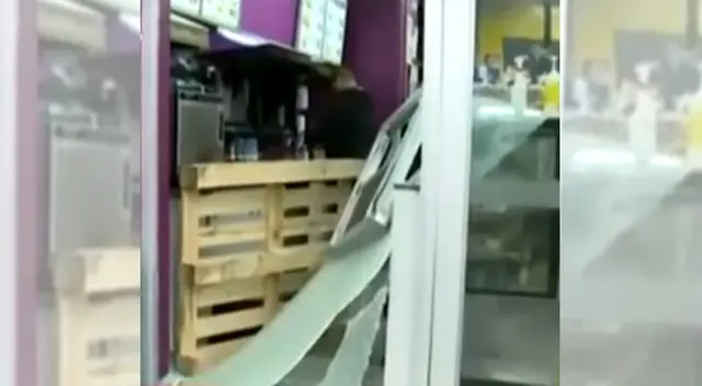Asaltan tienda de Tambo. Asaltan tienda de Tambo.