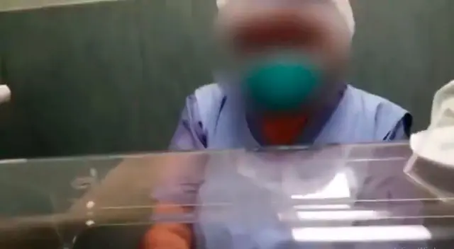 Bebés se quedan sin oxígeno en las sala de emergencia del Hospital de Tarapoto Bebés se quedan sin oxígeno en las sala de emergencia del Hospital de Tarapoto