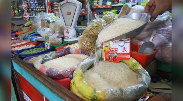 Hay cerca de 360 toneladas de arroz que no habrían sido consumido en esta etapa de emrgencia nacional. Hay cerca de 360 toneladas de arroz que no habrían sido consumido en esta etapa de emrgencia nacional.