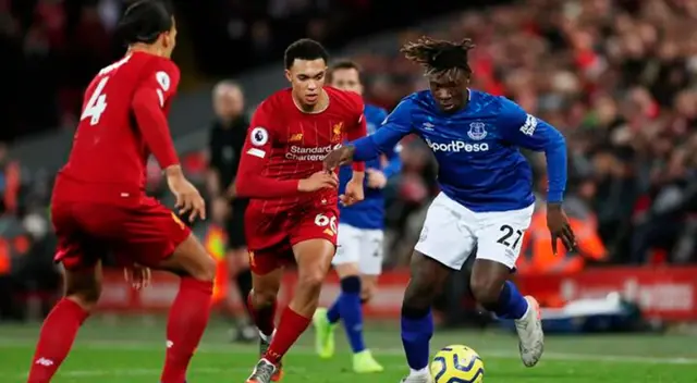 Liverpool vs. Everton: Clásico de la Premier League lo puedes vivir por El Popular. Liverpool vs. Everton: Clásico de la Premier League lo puedes vivir por El Popular.