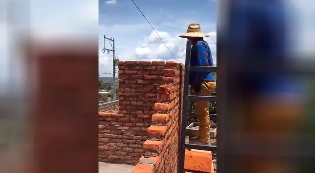 Albañiles construyen un cuarto y se olvidan de dejar espacio para la puerta Albañiles construyen un cuarto y se olvidan de dejar espacio para la puerta