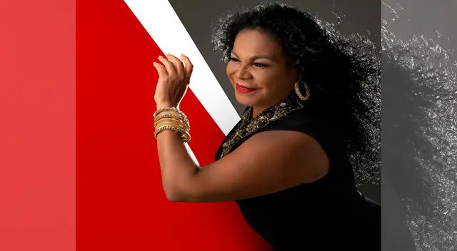 Regresa con fuerza a los escenarios Regresa con fuerza a los escenarios