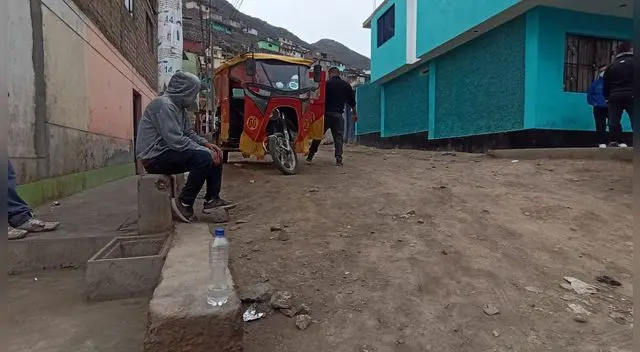 Padres fallecen por tomar bebidas alcohólica adulteradas