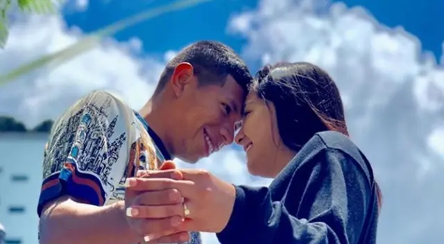 Edison Flores y Ana Siucho lucen su amor en las redes sociales.