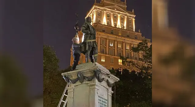 Estatua de Cristóbal Colón en Parque Washington en Nueva Jersey, Estados Unidos. Estatua de Cristóbal Colón en Parque Washington en Nueva Jersey, Estados Unidos.