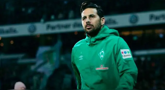 Claudio Pizarro le dirá adiós al fútbol y lo vivirás por El Popular. Claudio Pizarro le dirá adiós al fútbol y lo vivirás por El Popular.