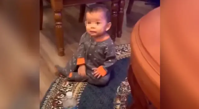 El niño se ha vuelto tendencia en las redes sociales por su increíble habilidad. El niño se ha vuelto tendencia en las redes sociales por su increíble habilidad.