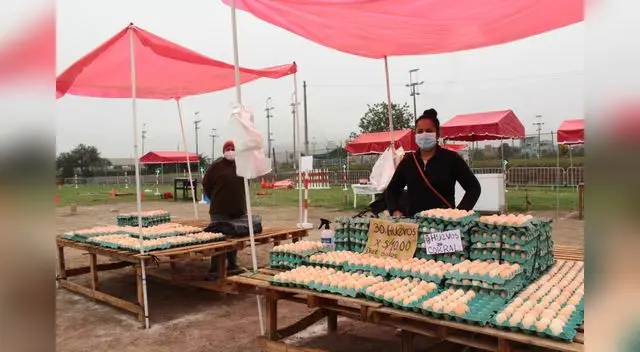 Comerciantes informales serán reubicados en mercados temporales Comerciantes informales serán reubicados en mercados temporales
