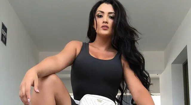 Michelle Soifer sorprende al usar caje en día especial.