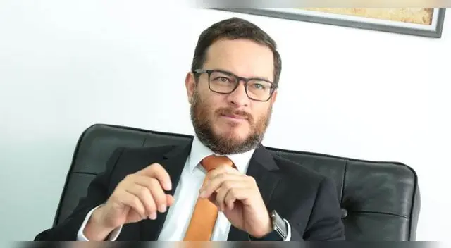 Vásquez también resaltó el acuerdo firmado por el Ejecutivo y las clínicas privadas.