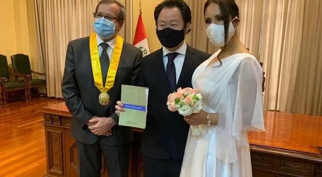 Kenji Fujimori se casó esta tarde en Miraflores. Kenji Fujimori se casó esta tarde en Miraflores.