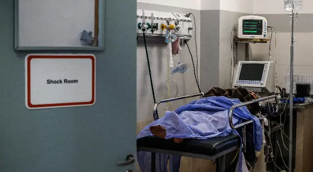 Padre de familia se desploma y fallece a pocos metros de hospital. Foto referencial. Padre de familia se desploma y fallece a pocos metros de hospital. Foto referencial.