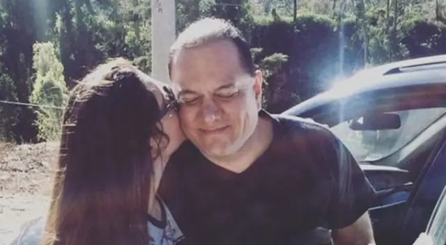 Camila Diez Canseco se presentó junto a su padre Mauricio en Magaly TV La Firme, sin esperar que él le agradeciera por ponerse a cargo de su negocio durante la cuarentena. Camila Diez Canseco se presentó junto a su padre Mauricio en Magaly TV La Firme, sin esperar que él le agradeciera por ponerse a cargo de su negocio durante la cuarentena.