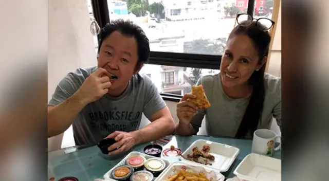 El hijo de Alberto Fujimori, Kenji, sorprendió a sus miles de seguidores al casarse con Erika Muñoz en plena pandemia. El hijo de Alberto Fujimori, Kenji, sorprendió a sus miles de seguidores al casarse con Erika Muñoz en plena pandemia.