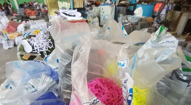 Intervienen fábrica clandestina en Puente Piedra.