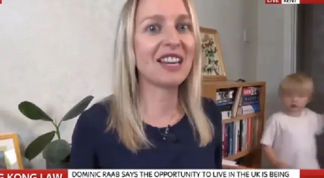 La periodista tuvo que disculparse con la audiencia.