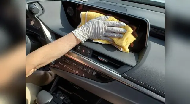 Muchas personas desconocen los cuidados y hábitos de higiene que se deben tener en el interior de un automóvil. Muchas personas desconocen los cuidados y hábitos de higiene que se deben tener en el interior de un automóvil.