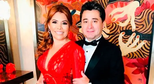 Magaly Medina se muestra muy enamorada de su esposo Alfredo Zambrano. Magaly Medina se muestra muy enamorada de su esposo Alfredo Zambrano.