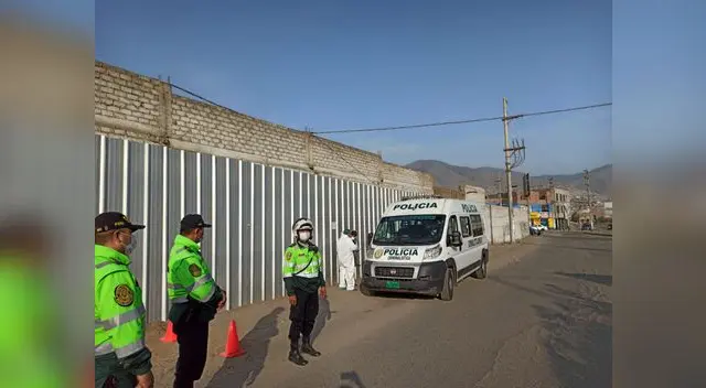 Delincuentes acribillan a policía