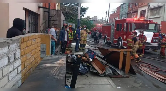 El incendio habría sido provocado por un cortocircuito. El incendio habría sido provocado por un cortocircuito.