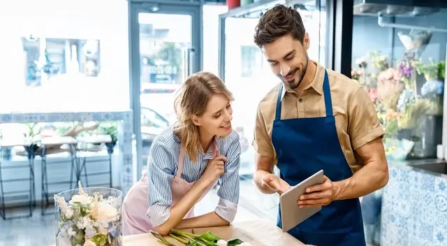 Antes de un emprendimiento analiza los pros y contras.